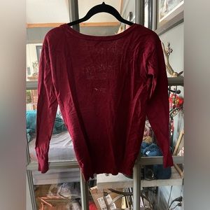 Lulu’s burgundy lightweight sweater XS